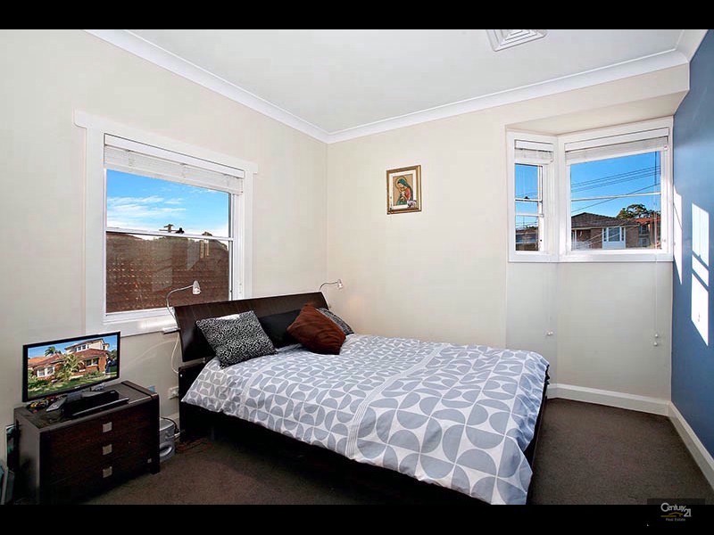 71 Clements Street, Russell Lea NSW 2046