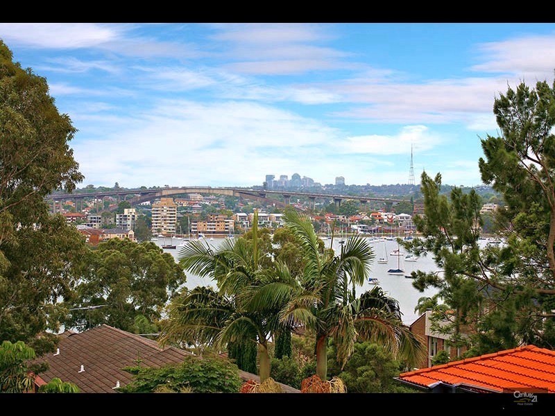 2/74 Hampden Road, Russell Lea NSW 2046