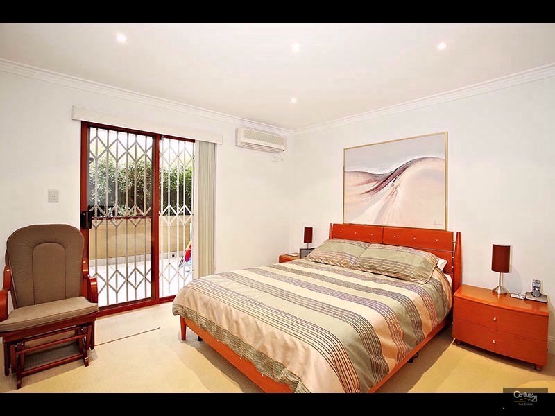 2/74 Hampden Road, Russell Lea NSW 2046