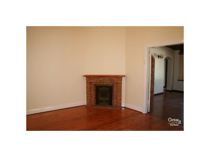 Russell Lea NSW 2046