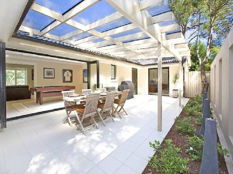 2 Robin Avenue, Turramurra NSW 2074