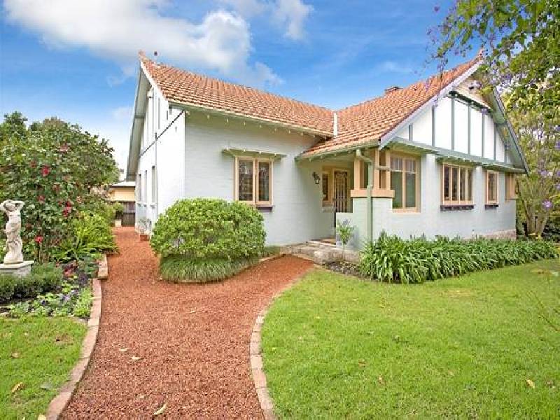 25 Challis Avenue, Turramurra NSW 2074