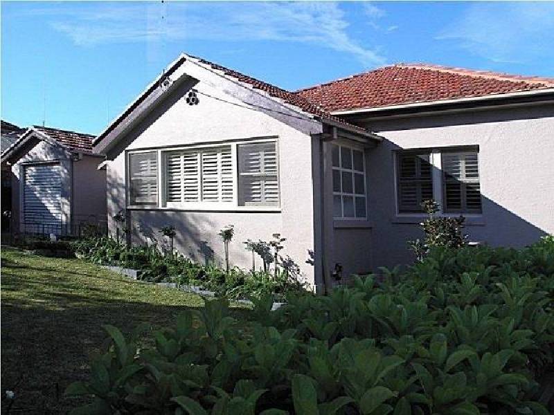 65 Third Avenue, Willoughby NSW 2068