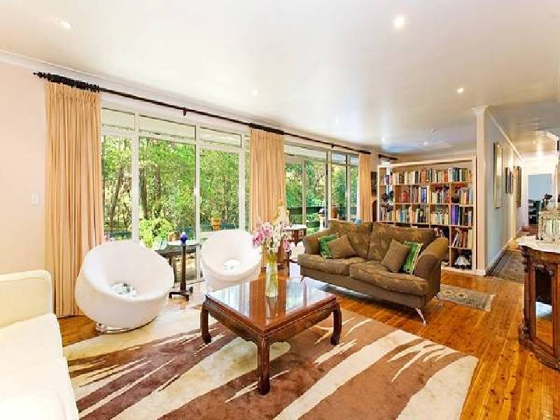 16 Edgewood Place, St Ives NSW 2075