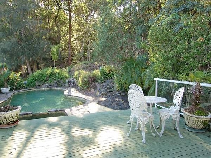 17 Page Avenue, Wahroonga NSW 2076