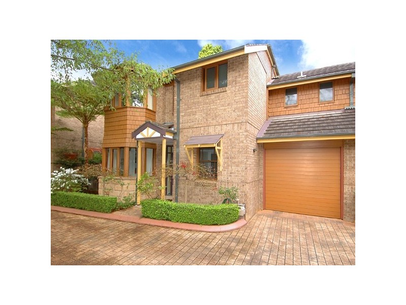 2/12 Stanley Street, St Ives NSW 2075