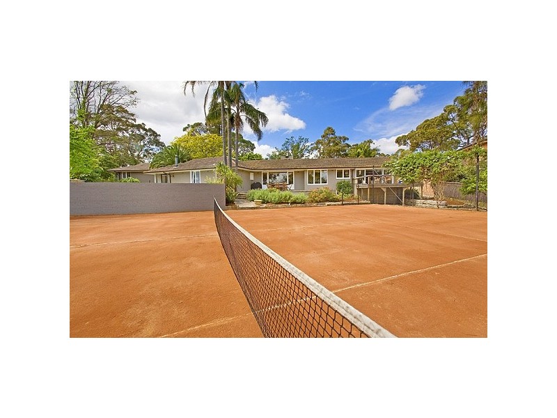 33 Eastern Arterial Road, St Ives NSW 2075