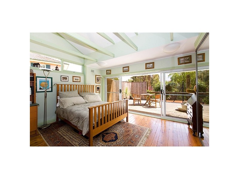 33 Eastern Arterial Road, St Ives NSW 2075