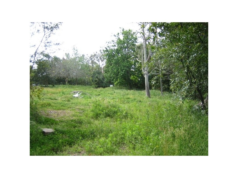 1 Woodlands Avenue, Pymble NSW 2073