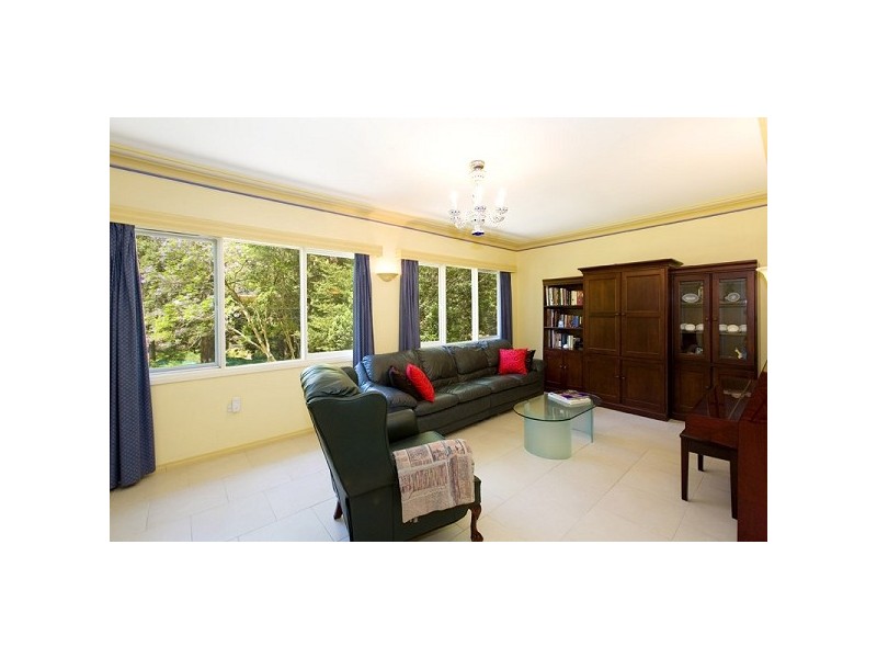 29 Minnamurra Avenue, Pymble NSW 2073