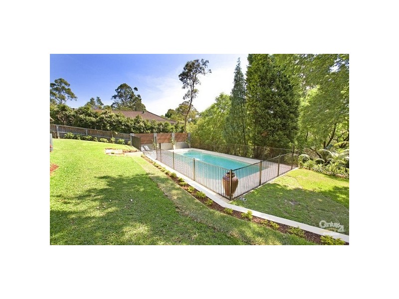 2 Windsor Place, St Ives NSW 2075