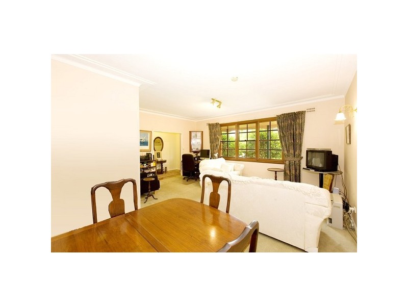 10 Willis Avenue, St Ives NSW 2075