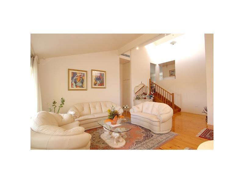 55 Cambourne Avenue, St Ives NSW 2075