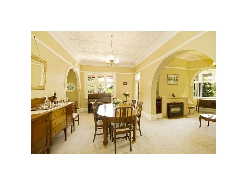 1 Blenheim Road, Lindfield NSW 2070