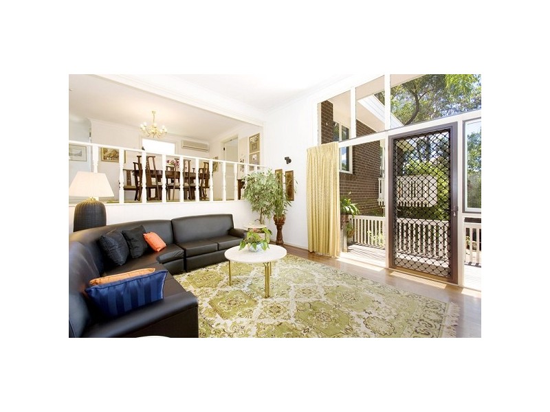 2 Woodward Place, St Ives NSW 2075