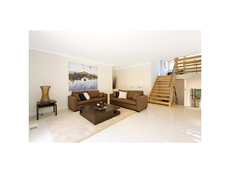 11 Forwood Avenue, Turramurra NSW 2074