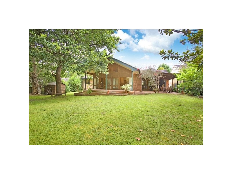 10 Willis Street, St Ives NSW 2075