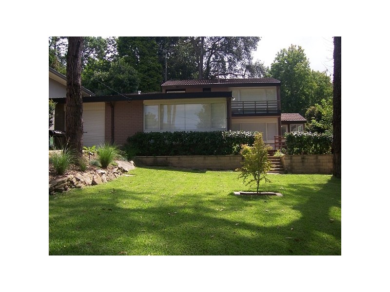 8 Daly Avenue, Wahroonga NSW 2076