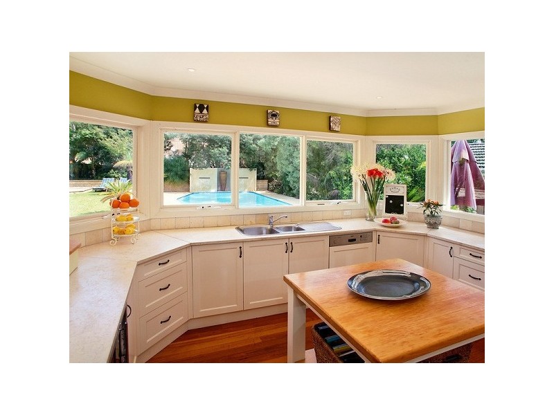 16 Carinya Road, Pymble NSW 2073