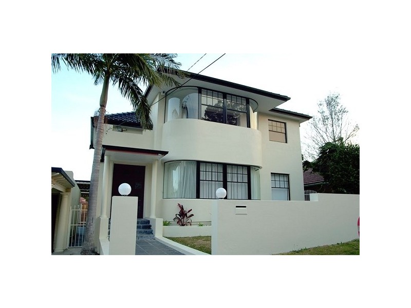 4 Morotai Crescent, Castlecrag NSW 2068