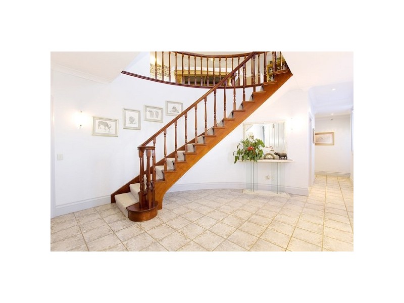 12 The Cloisters, St Ives NSW 2075