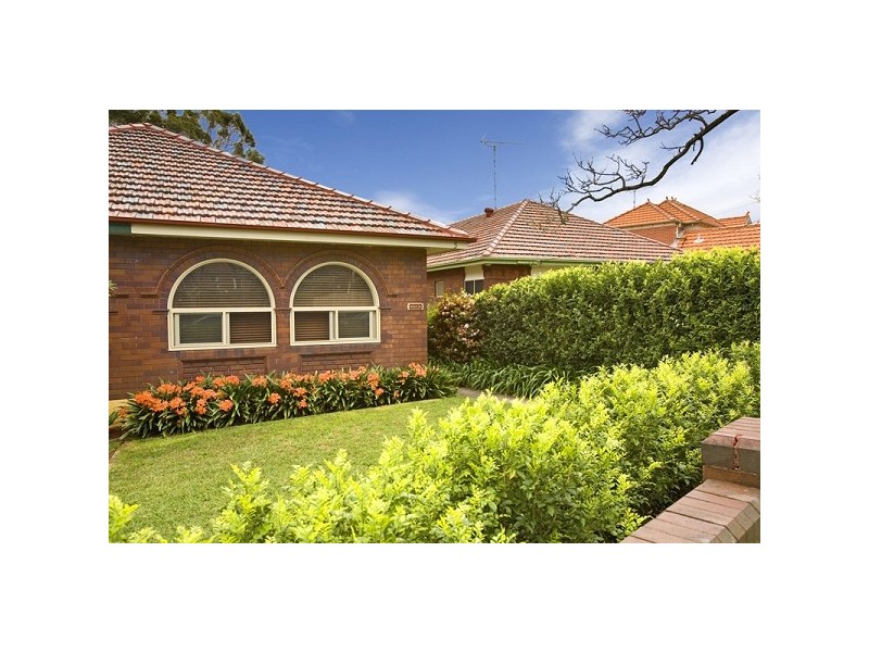 5 Hopetoun Avenue, Chatswood NSW 2067