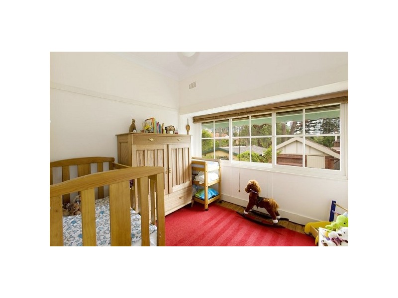 5 Hopetoun Avenue, Chatswood NSW 2067