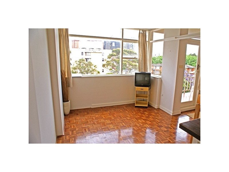 610/54 High Street, North Sydney NSW 2060