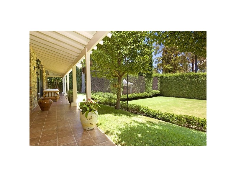 47 Richmond Avenue, St Ives NSW 2075