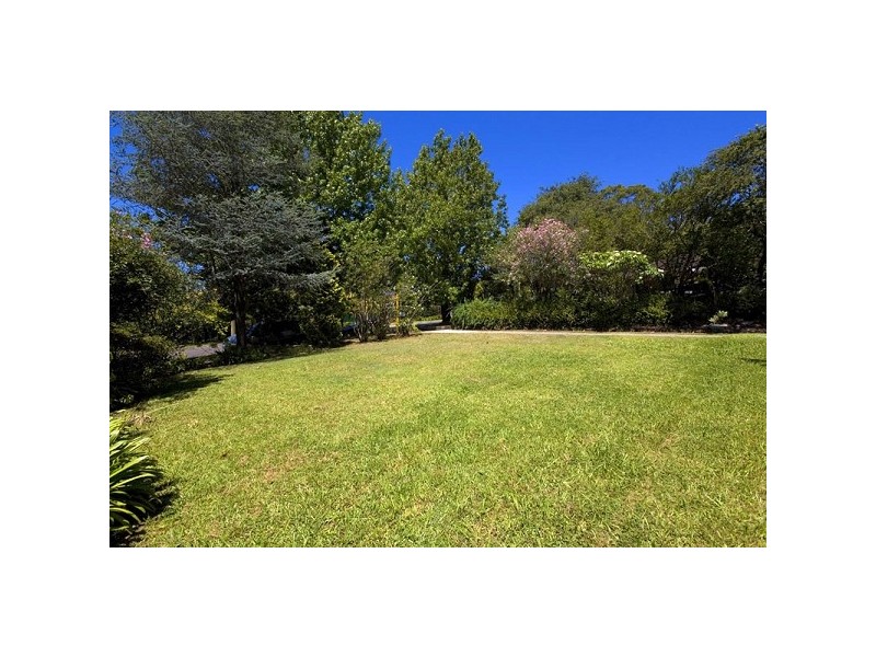 4 Romney Road, St Ives NSW 2075