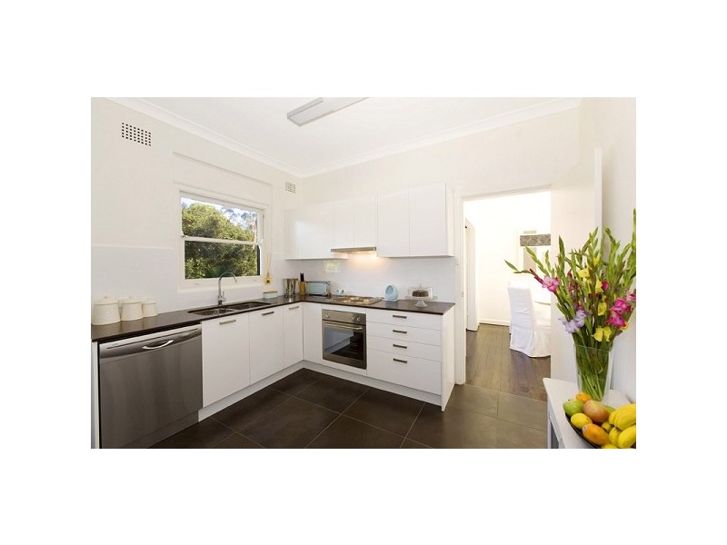 13 Moore Avenue, Lindfield NSW 2070