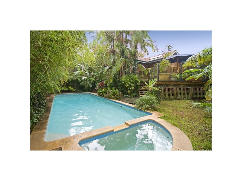 51 Duntroon Ave,, Roseville NSW 2069