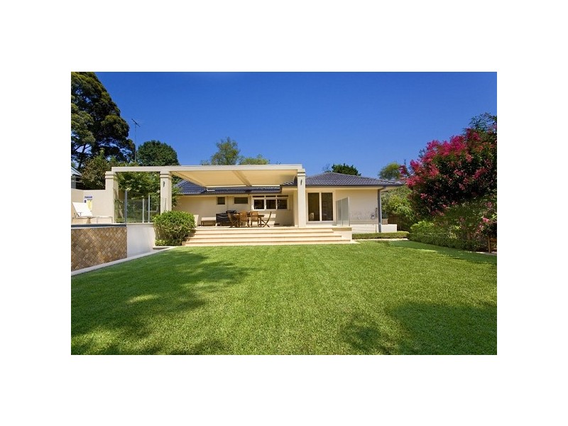 4 Scott Place, St Ives NSW 2075