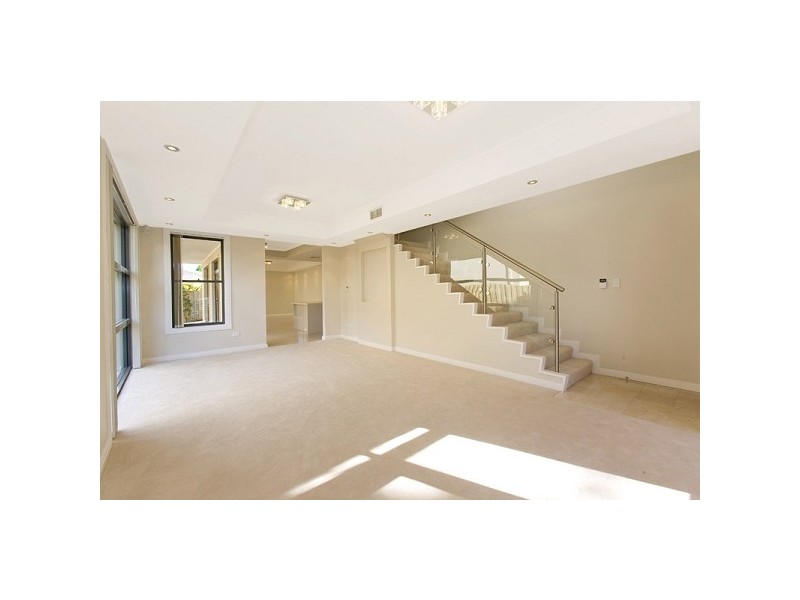 17 Porters Lane, St Ives NSW 2075