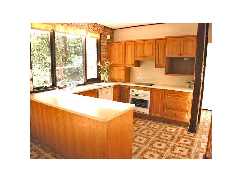 15 Leeds Place, Turramurra NSW 2074