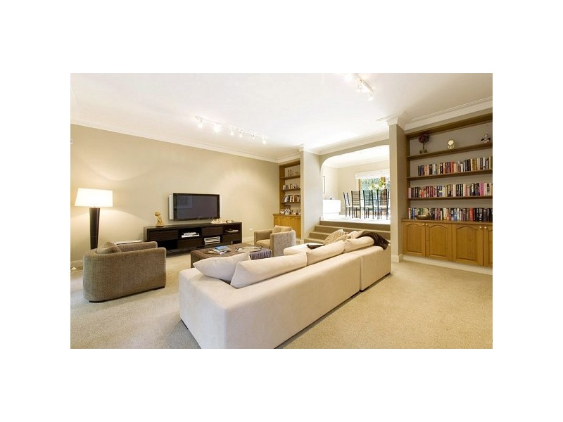 10 Treatts Road, Lindfield NSW 2070