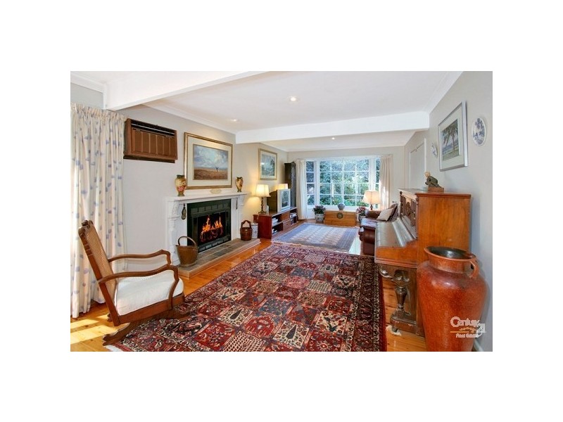 7 Antoinette Close, Warrawee NSW 2074