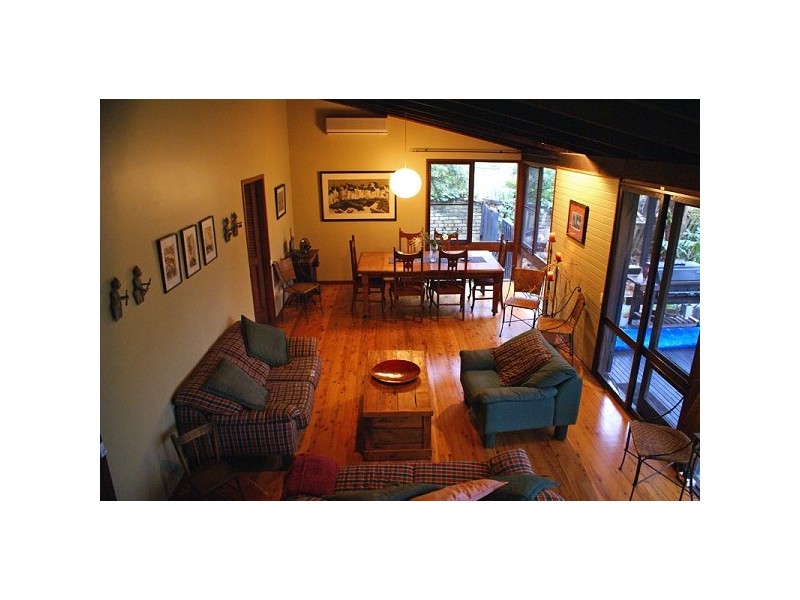 90 Eastern Arterial Road, St Ives NSW 2075