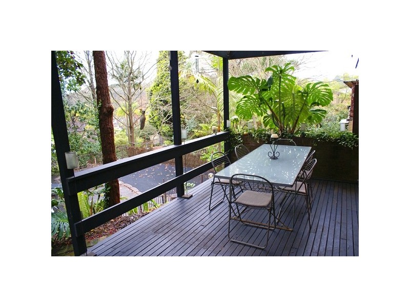 90 Eastern Arterial Road, St Ives NSW 2075