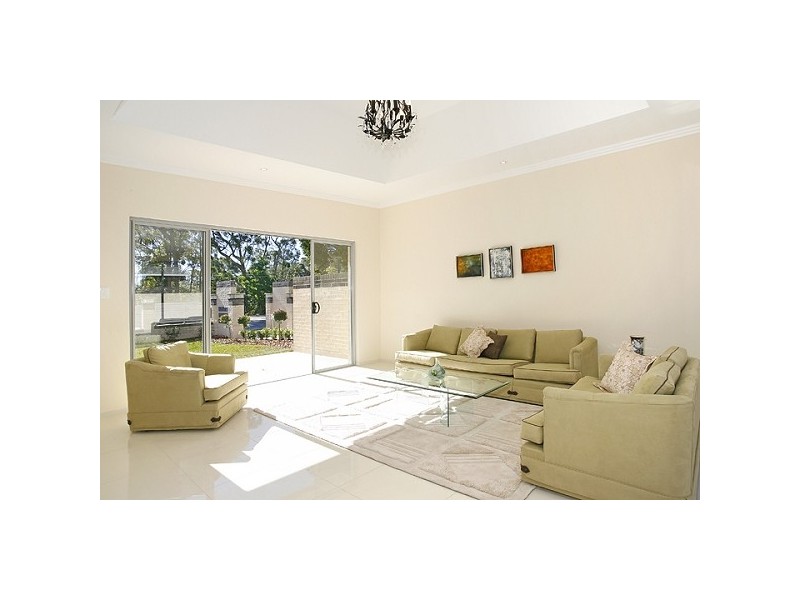 12/183-185 Burns Rd St Ives Gardens, Turramurra NSW 2074