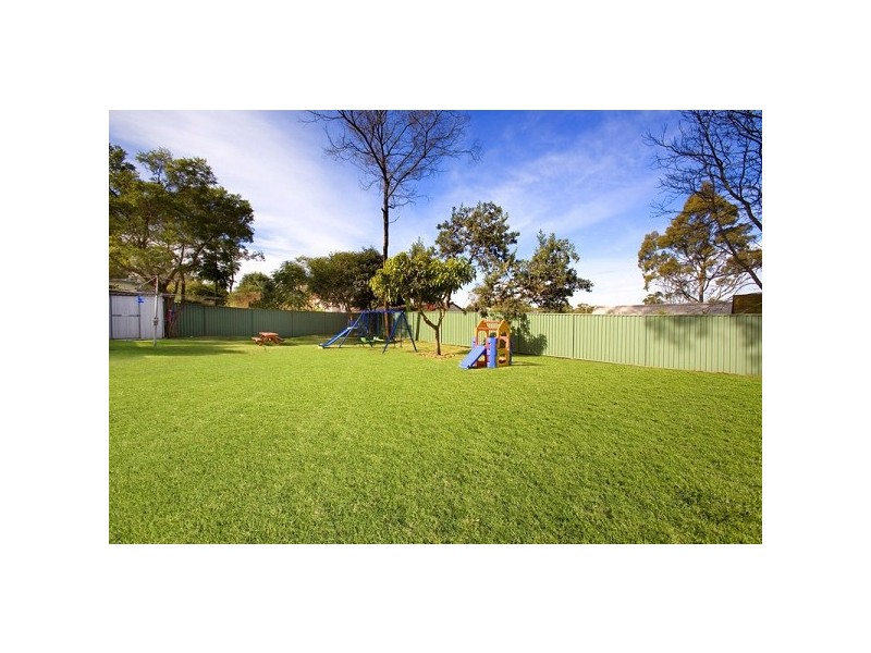 18 Benning Avenue, South Turramurra NSW 2074