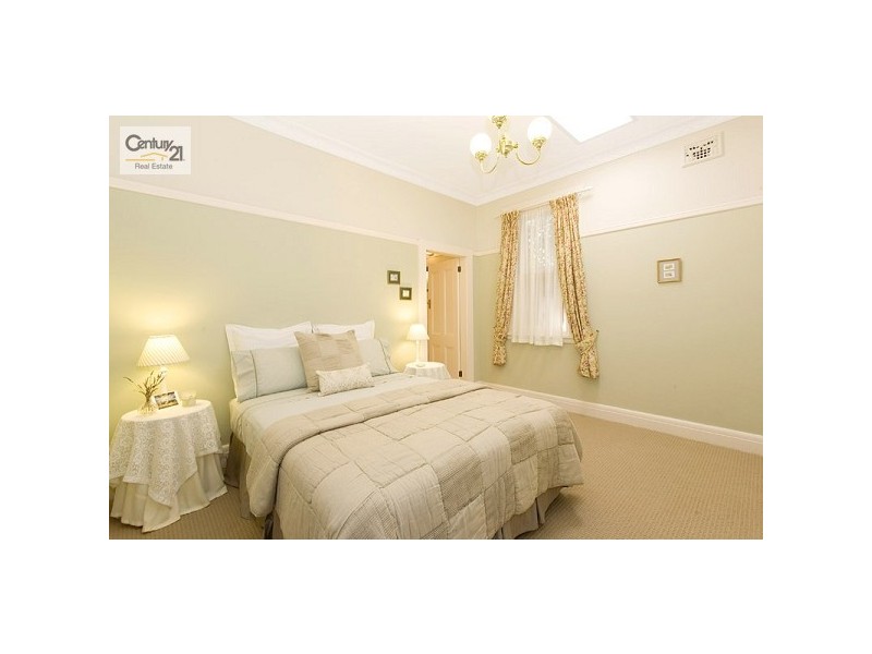 30 Dudley Ave, Roseville NSW 2069