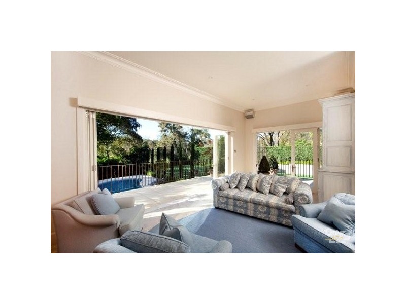 31 Bangalla Street, Warrawee NSW 2074