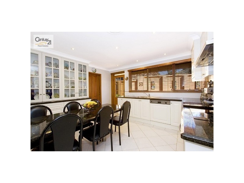 75 Burraneer Ave, St Ives NSW 2075