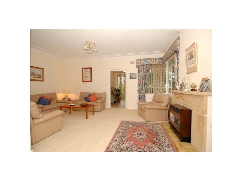 2 Alice Street, Turramurra NSW 2074