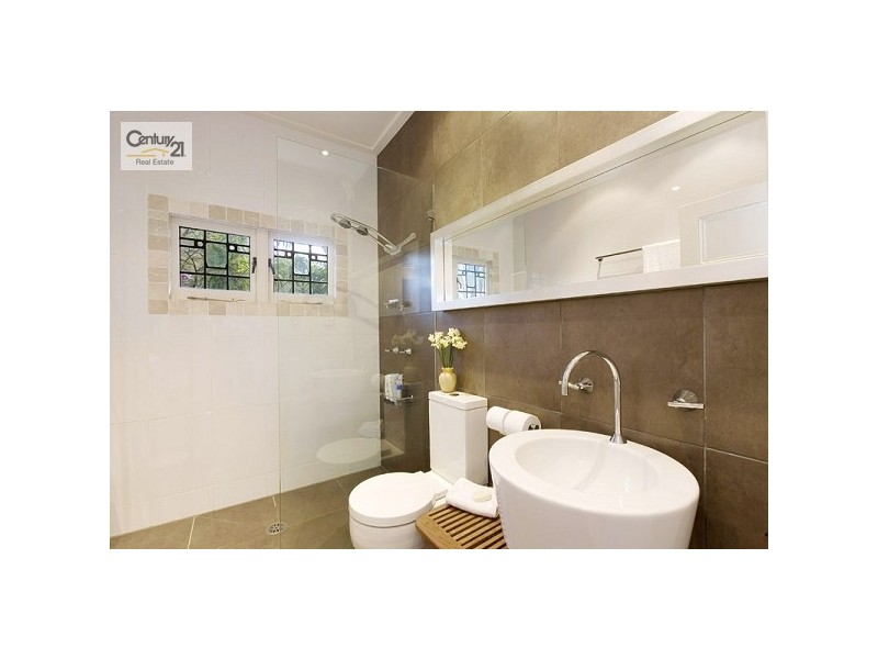 54 Duntroon Ave, Roseville NSW 2069