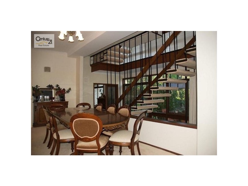 38 Burraneer Avenue, St Ives NSW 2075