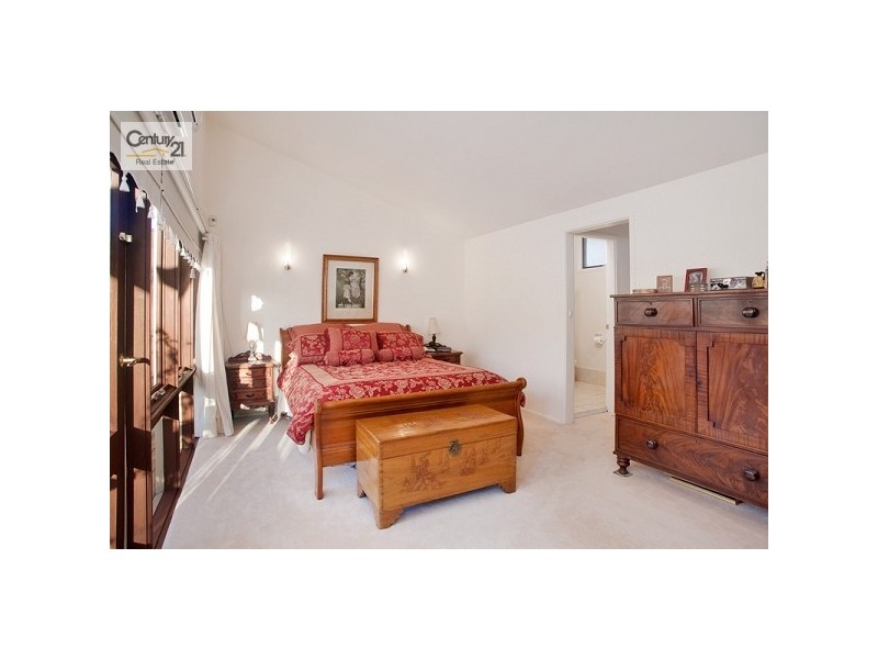 38 Burraneer Avenue, St Ives NSW 2075