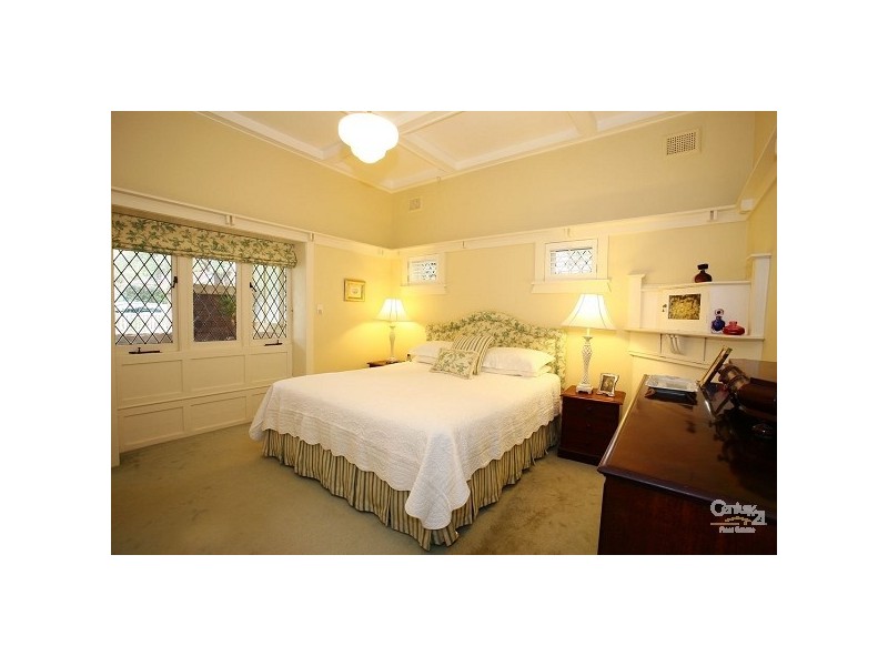 8 Owen Street, Lindfield NSW 2070
