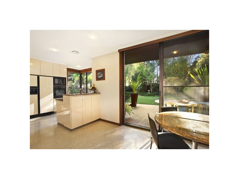 30 Flinders Avenue, St Ives NSW 2075